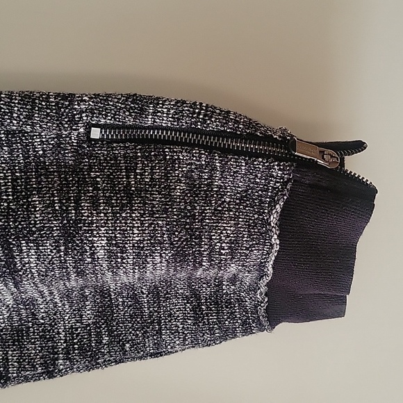 Calvin Klein Performance Joggers Size Medium - Picture 3 of 7